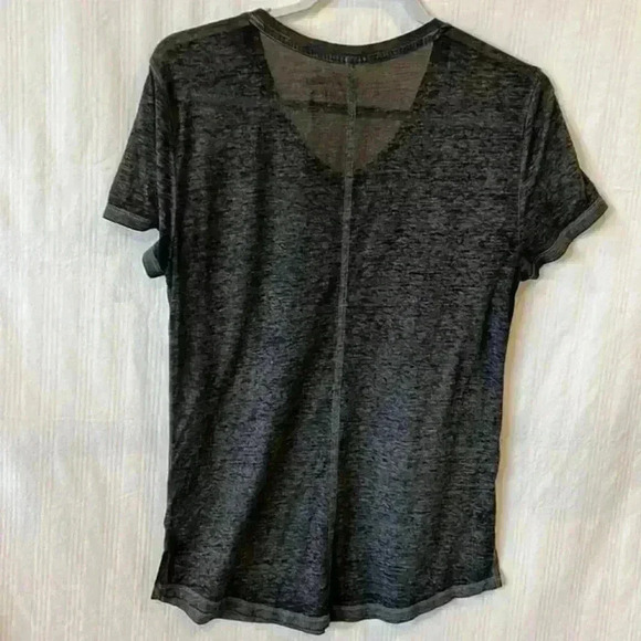 BCG BURNOUT SHORT SLEEVE V-NECK WORKOUT TOP SHIRT BLACK SIZE M LIGHTWEIGHT - Picture 5 of 5